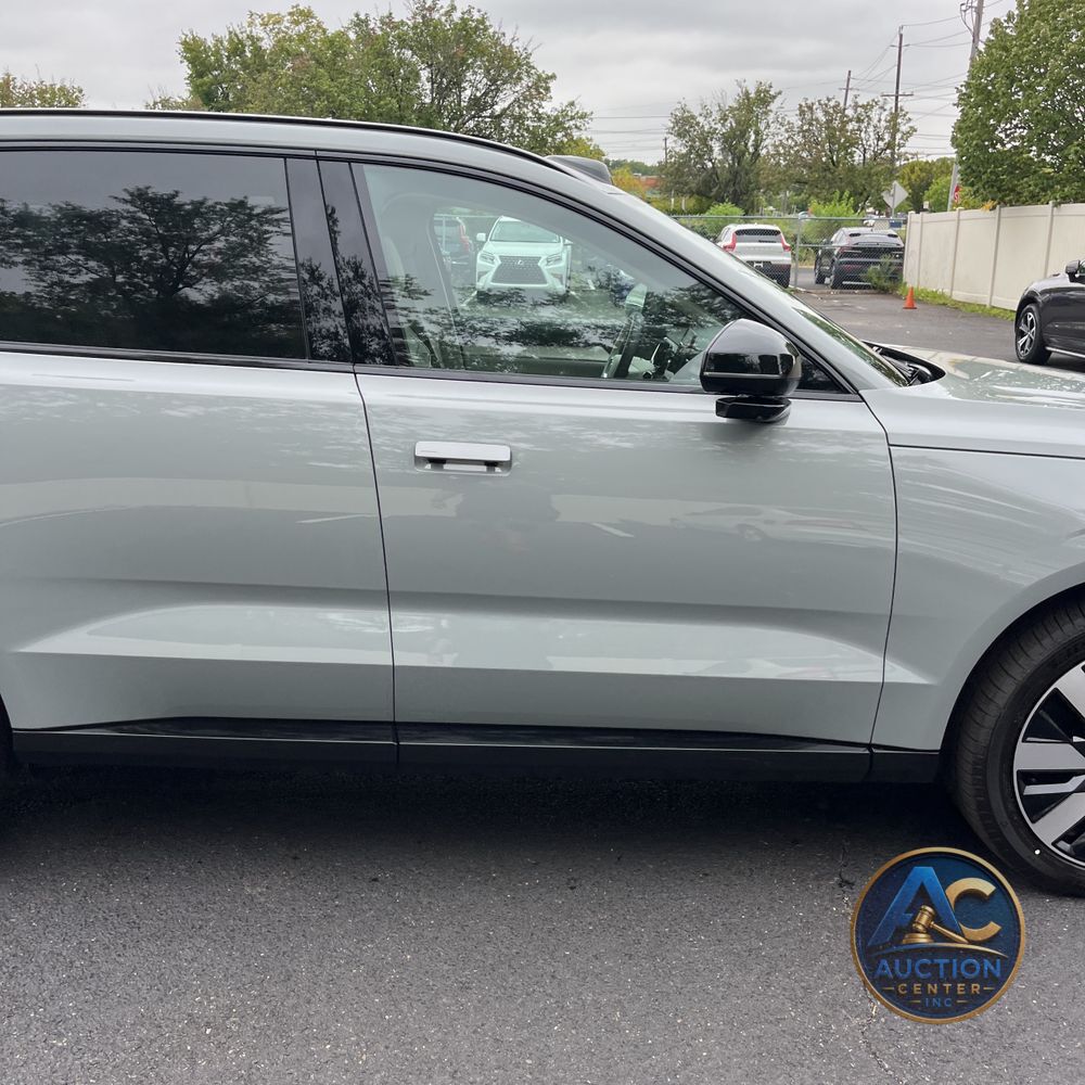 2025 Volvo EX90 Ultra