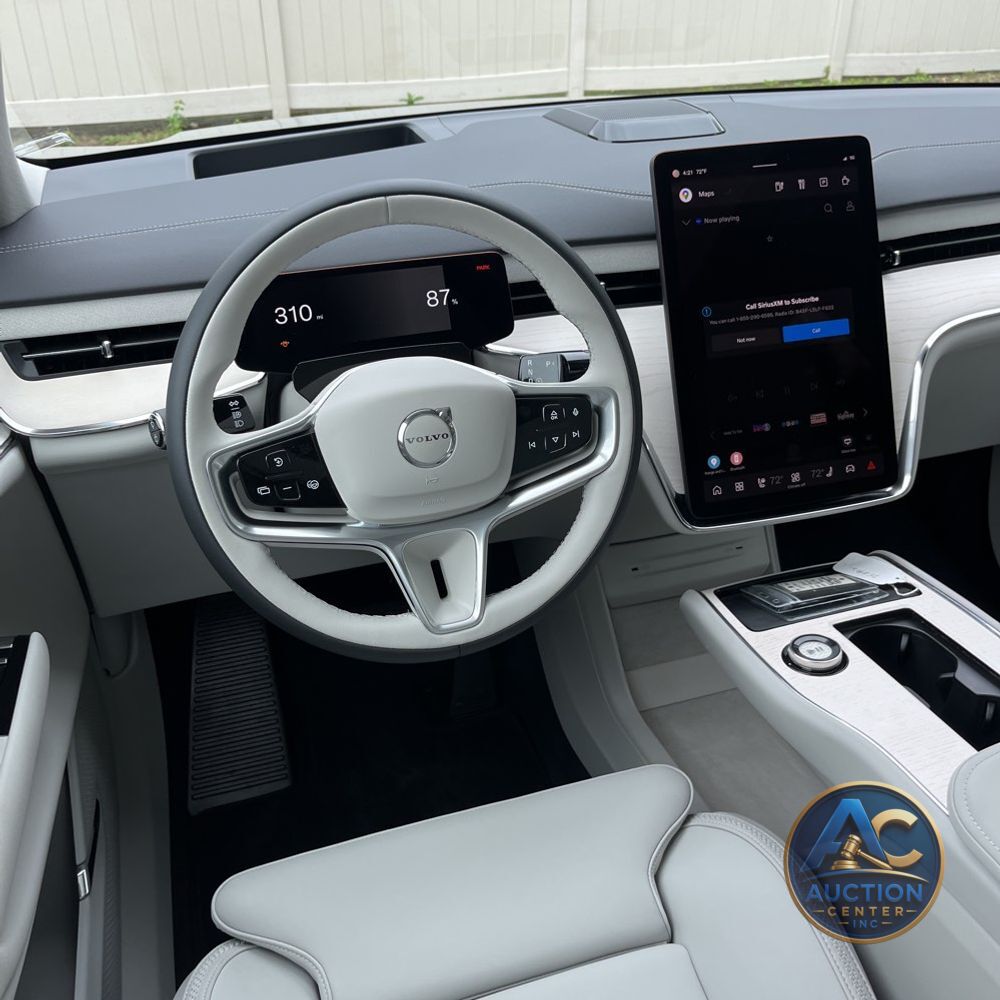 2025 Volvo EX90 Ultra