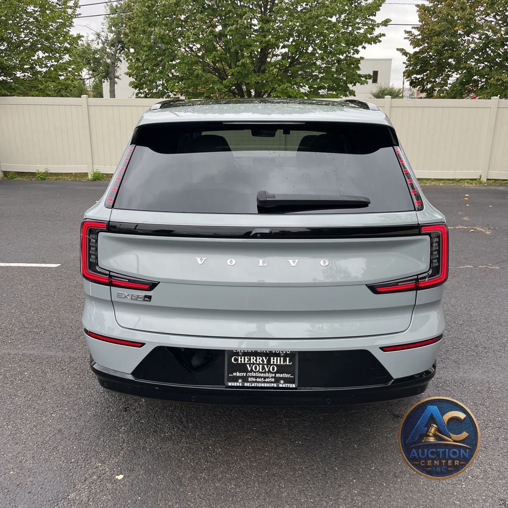 2025 Volvo EX90 Ultra