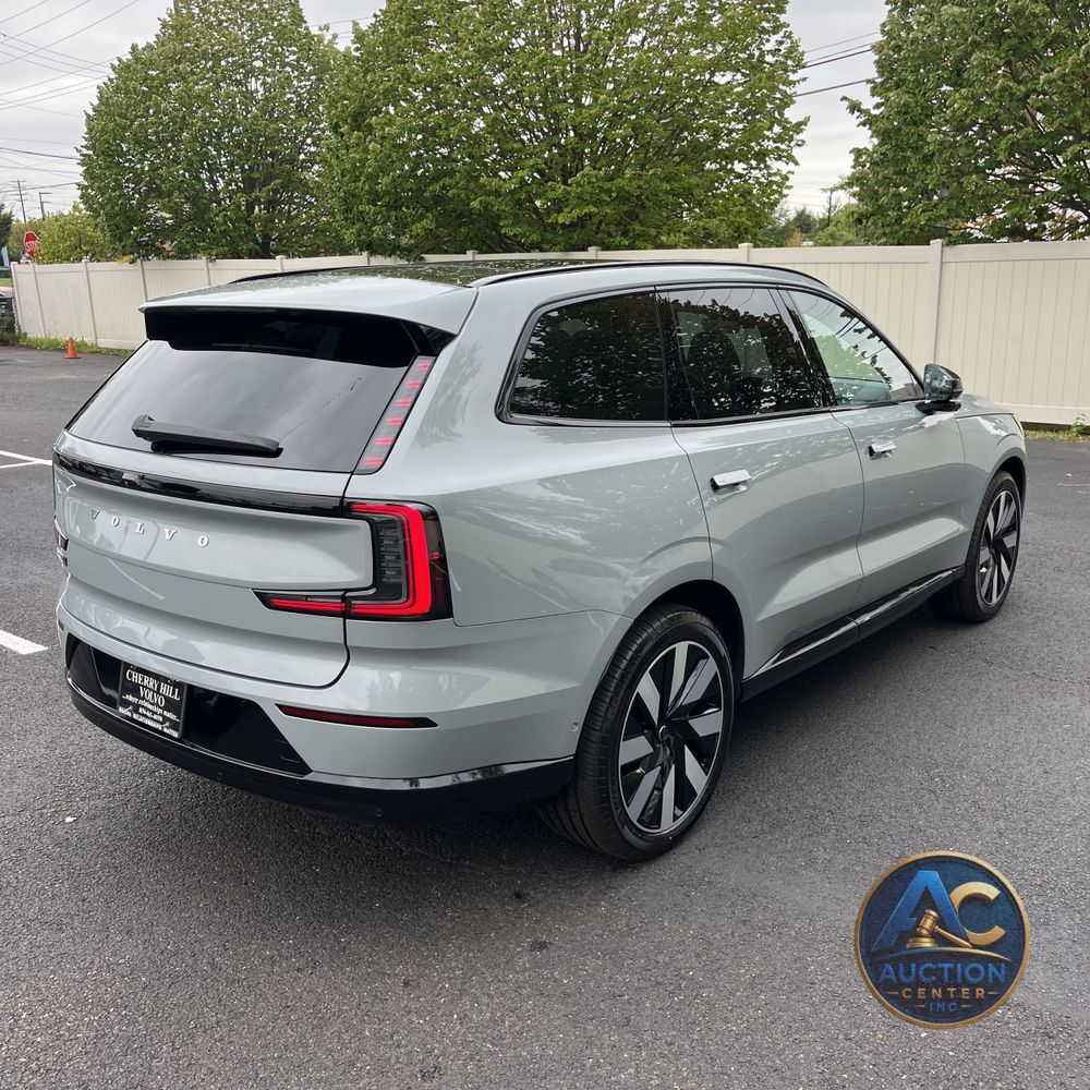 2025 Volvo EX90 Ultra