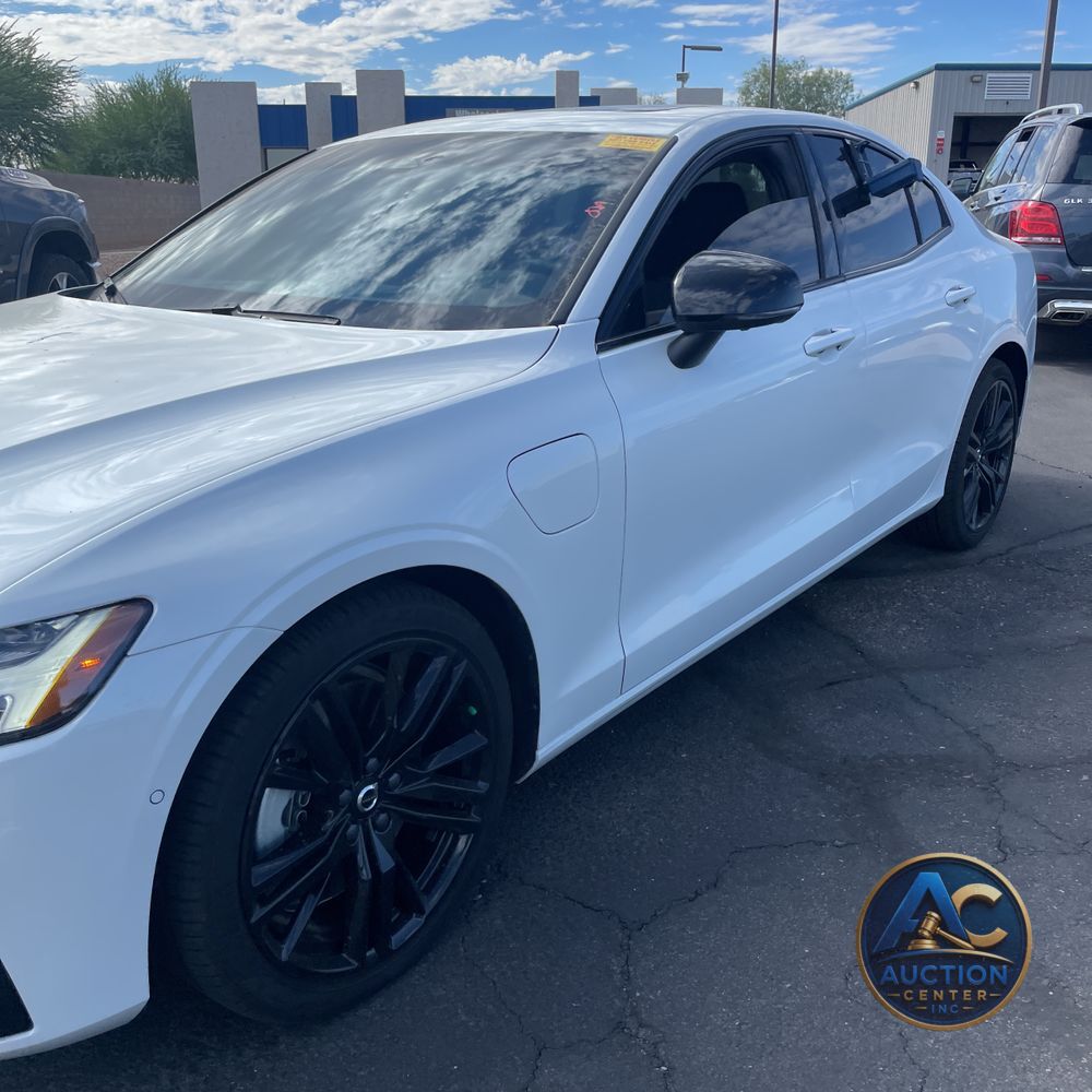 2024 Volvo S60 T8 - Ultimate PHEV