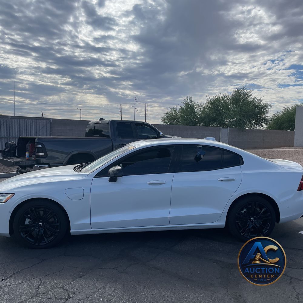2024 Volvo S60 T8 - Ultimate PHEV