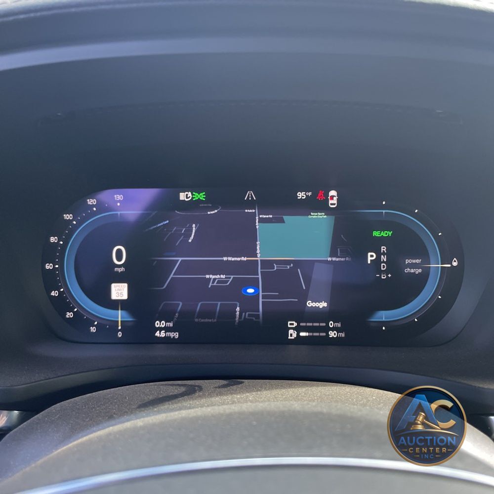 2024 Volvo S60 T8 - Ultimate PHEV