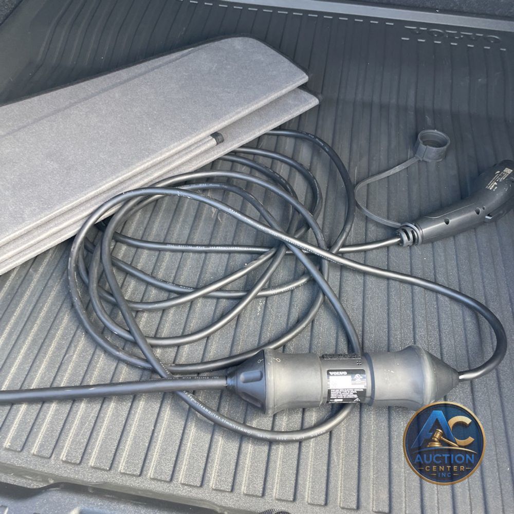 2024 Volvo S60 T8 - Ultimate PHEV