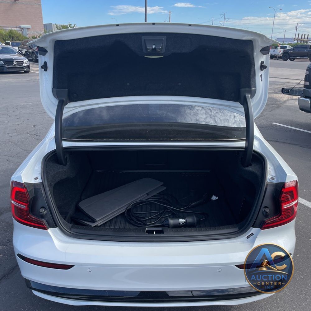 2024 Volvo S60 T8 - Ultimate PHEV