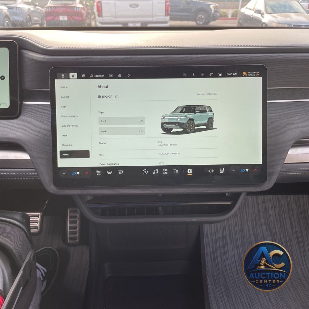 2023 Rivian R1S Adventure Quad-Motor