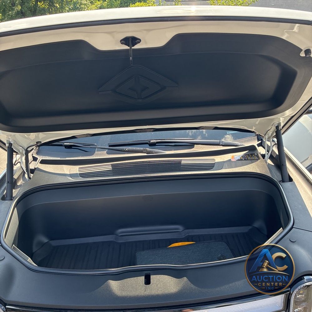 2023 Rivian R1S Adventure Quad-Motor