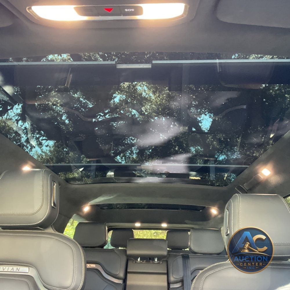 2023 Rivian R1S Adventure Quad-Motor