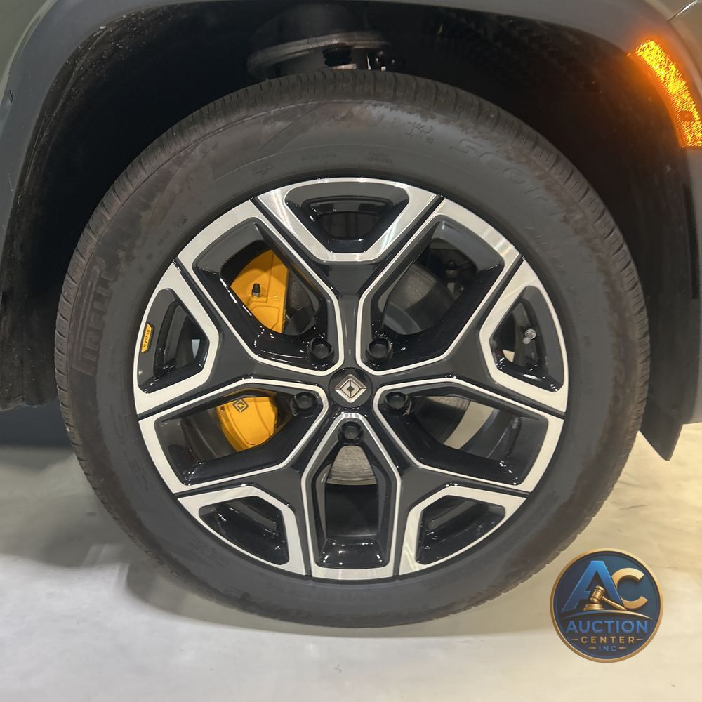 2022 Rivian R1S Launch Edition