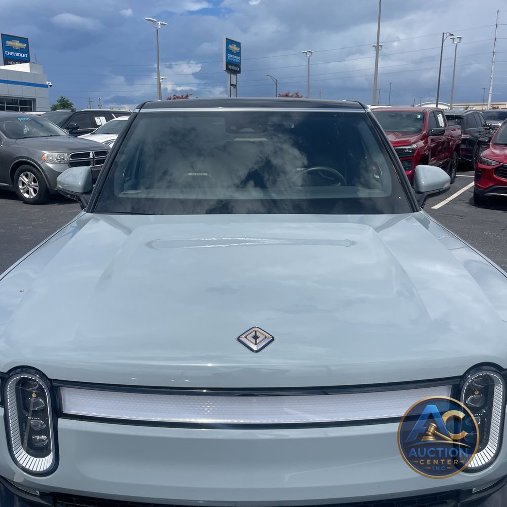 2023 Rivian R1S Launch Ed Quad-Motor