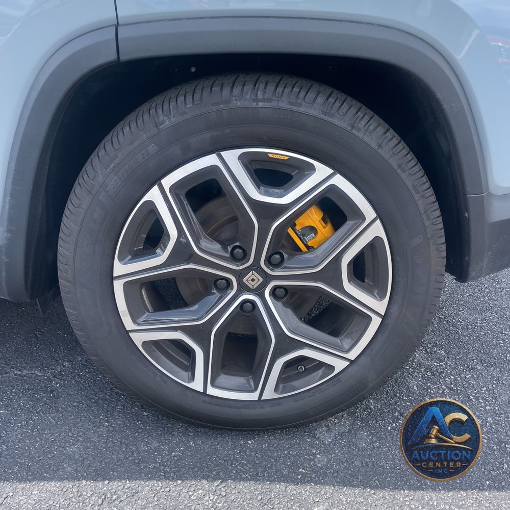 2023 Rivian R1S Launch Ed Quad-Motor