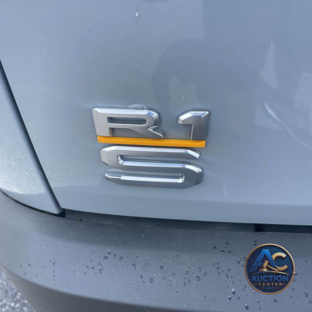 2023 Rivian R1S Launch Ed Quad-Motor