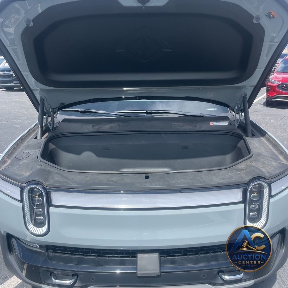 2023 Rivian R1S Launch Ed Quad-Motor
