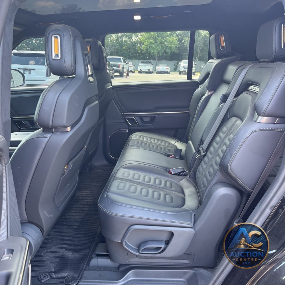 2022 Rivian R1S Launch Edition