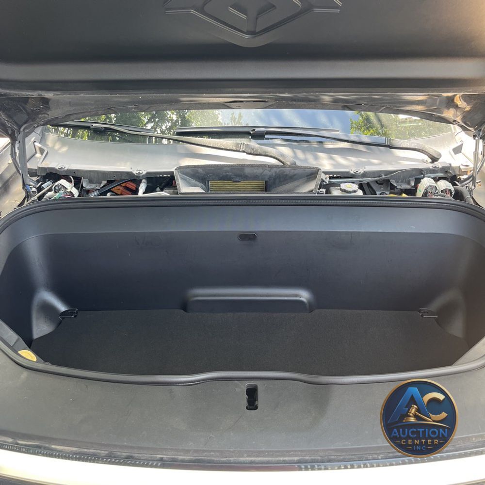 2022 Rivian R1S Launch Edition