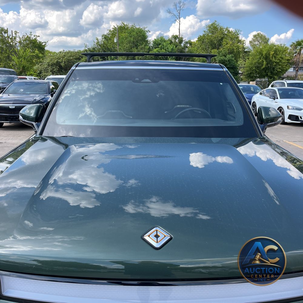 2022 Rivian R1S Launch Edition