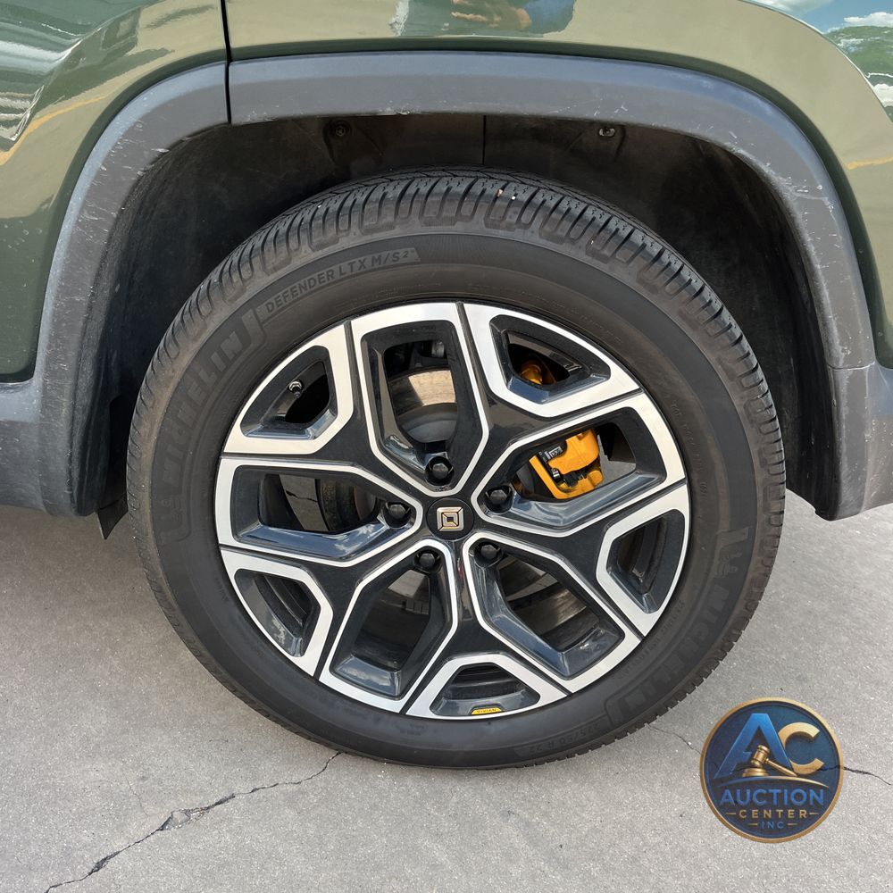 2022 Rivian R1S Launch Edition