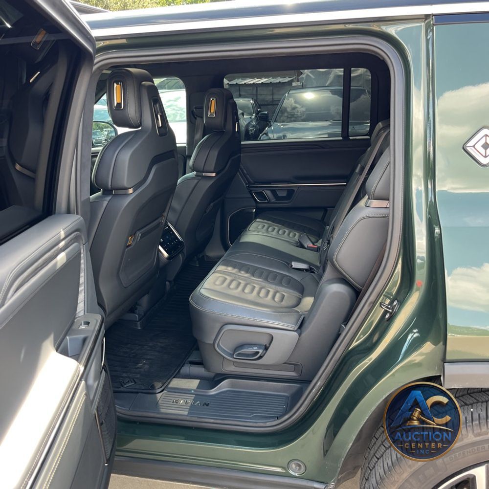 2022 Rivian R1S Launch Edition