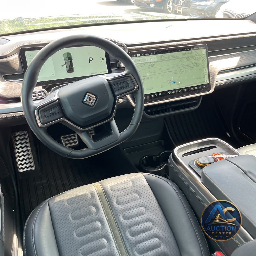 2022 Rivian R1S Launch Edition