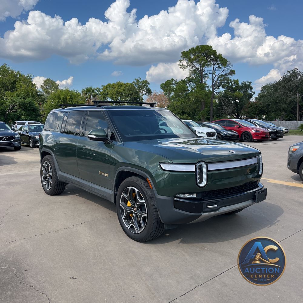 2022 Rivian R1S Launch Edition