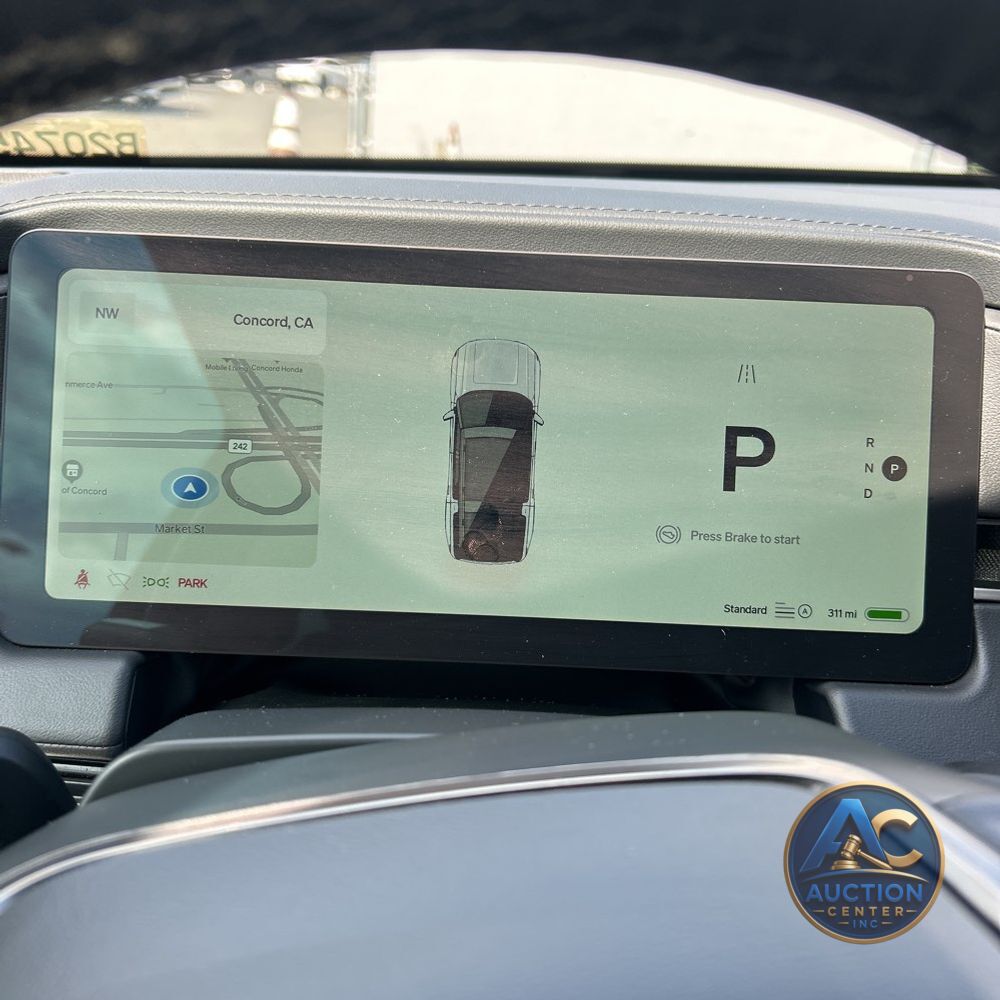 2024 Rivian R1S Adventure Dual-Motor