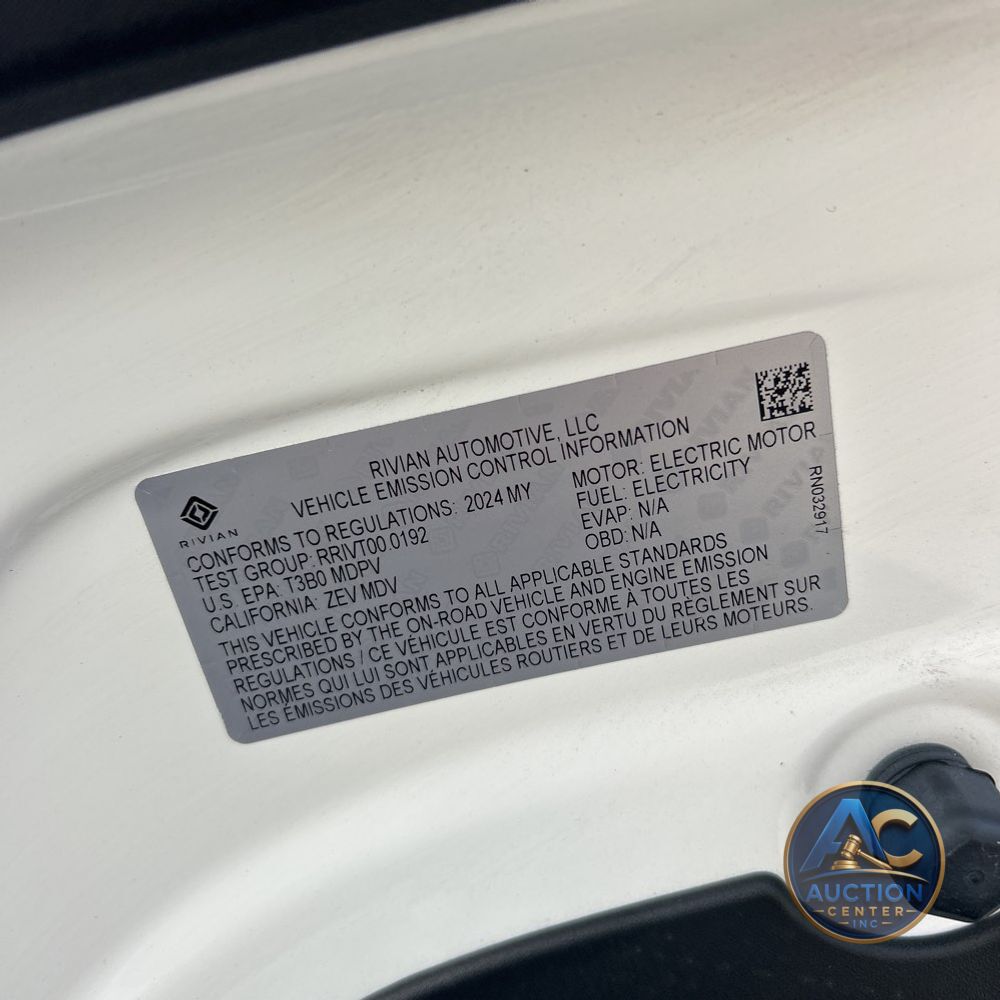 2024 Rivian R1S Adventure Dual-Motor