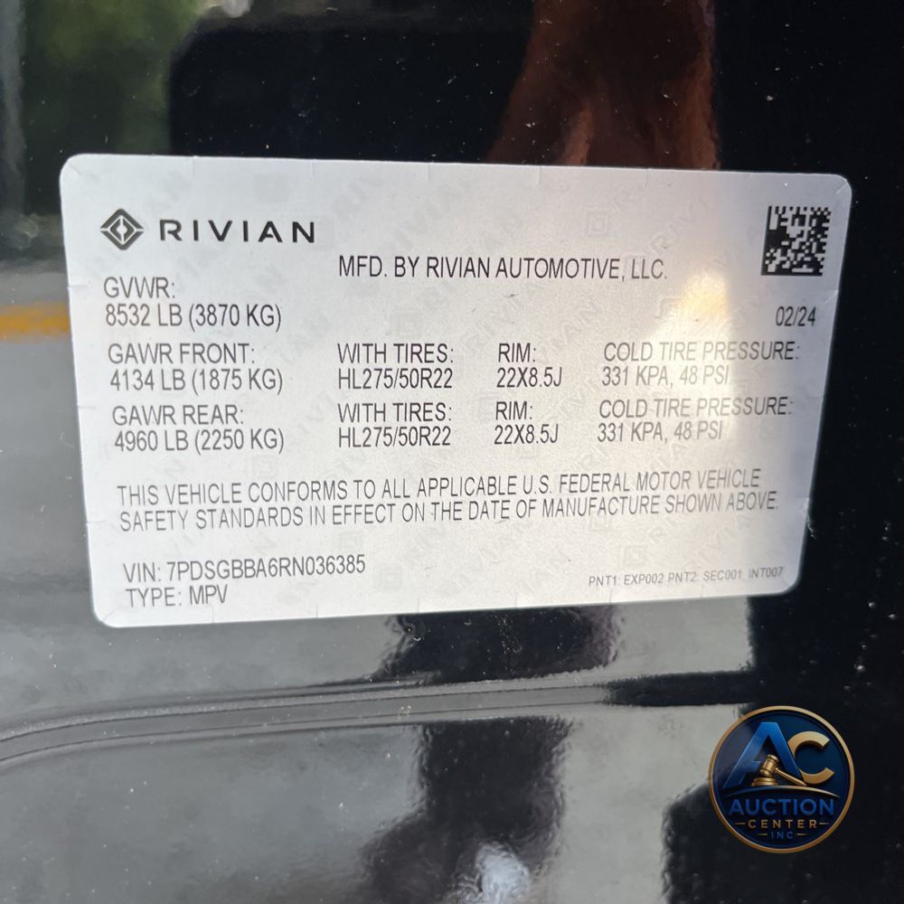 2024 Rivian R1S Adventure Dual-Motor