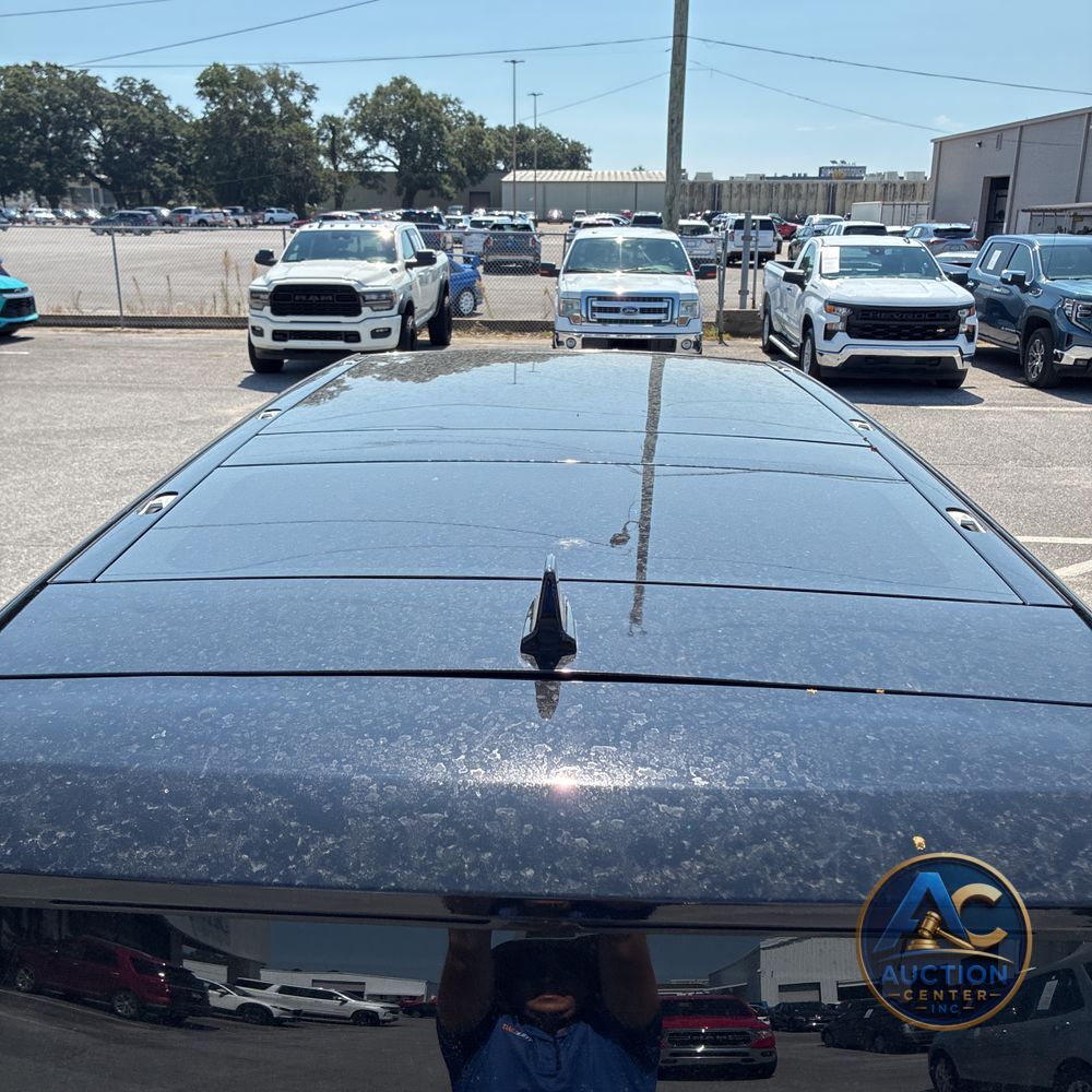 2025 Rivian R1S Adventure Dual-Motor