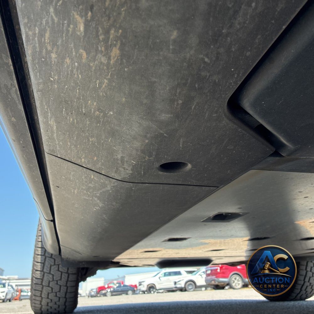 2025 Rivian R1S Adventure Dual-Motor