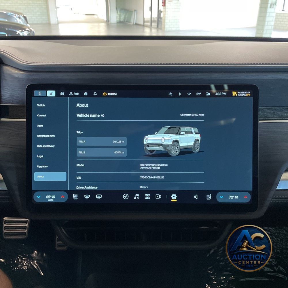 2024 Rivian R1S Adventure Dual-Motor
