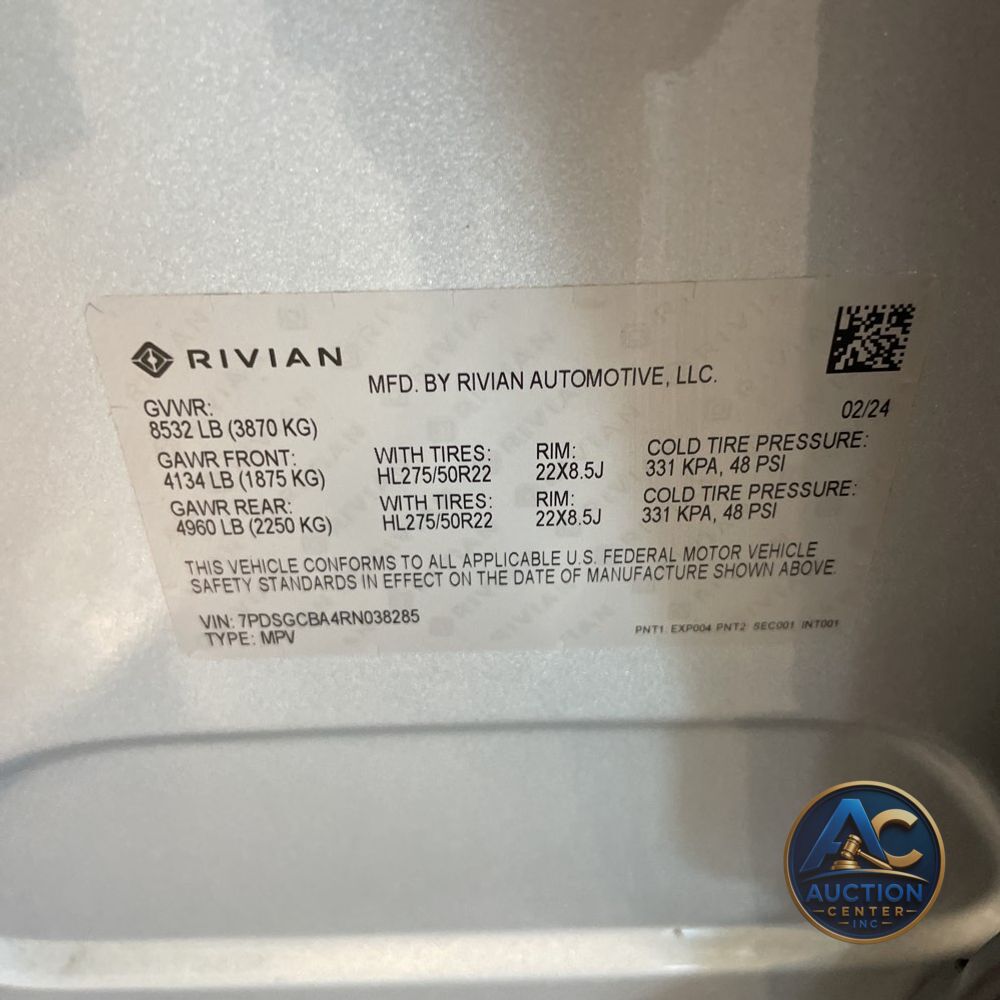 2024 Rivian R1S Adventure Dual-Motor