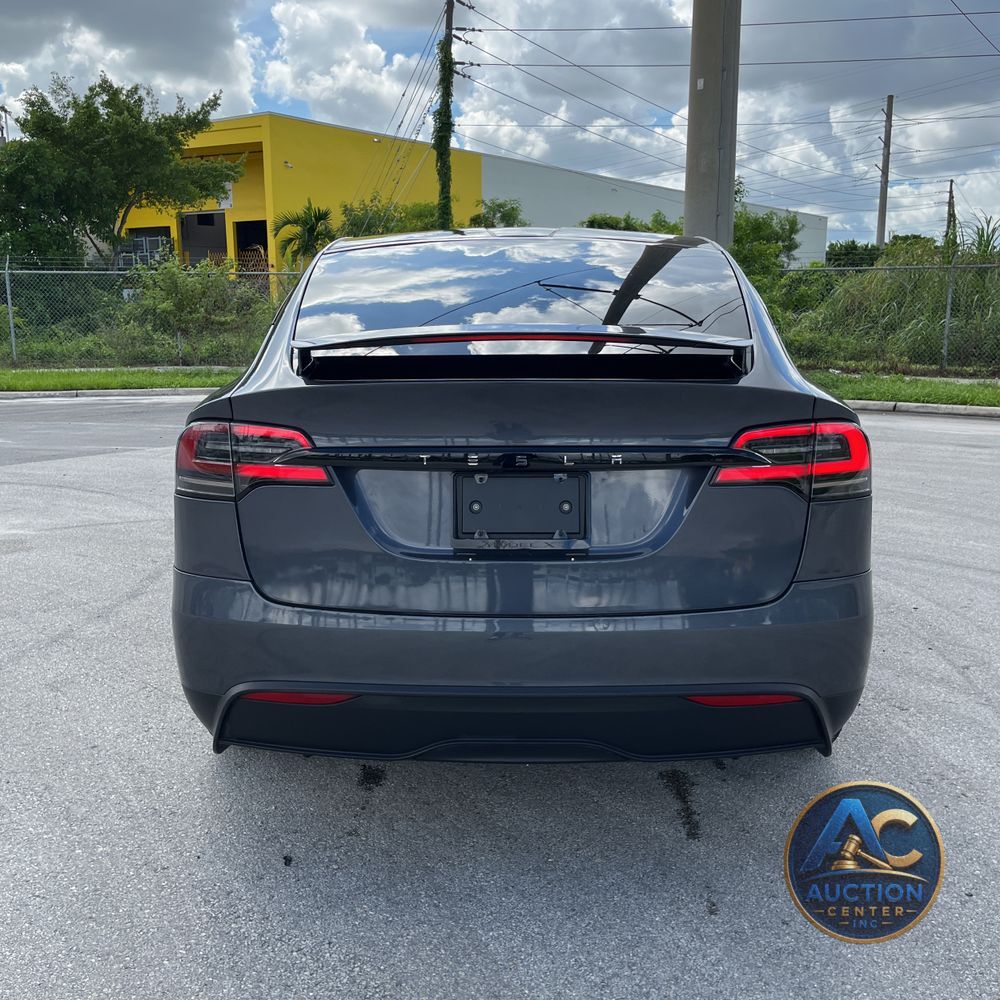 2023 Tesla Model X Long Range