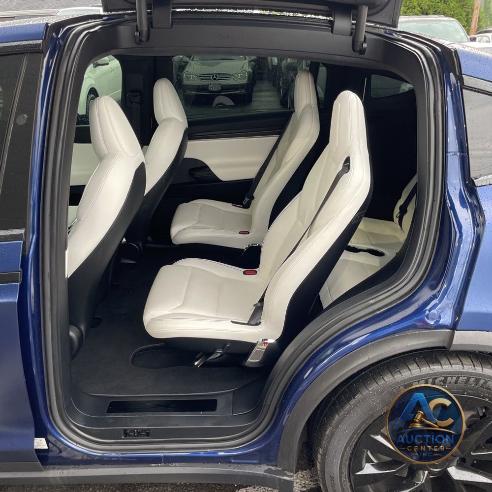 2022 Tesla Model X Plaid
