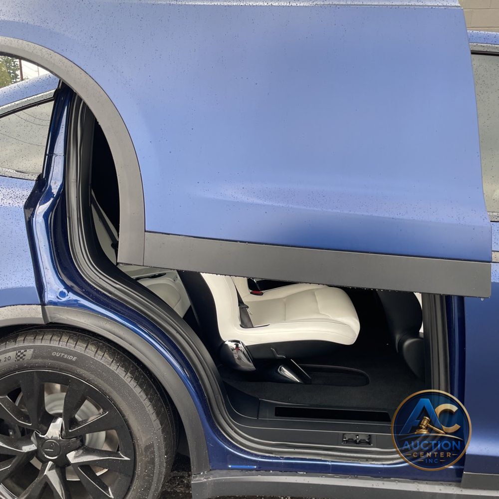 2022 Tesla Model X Plaid