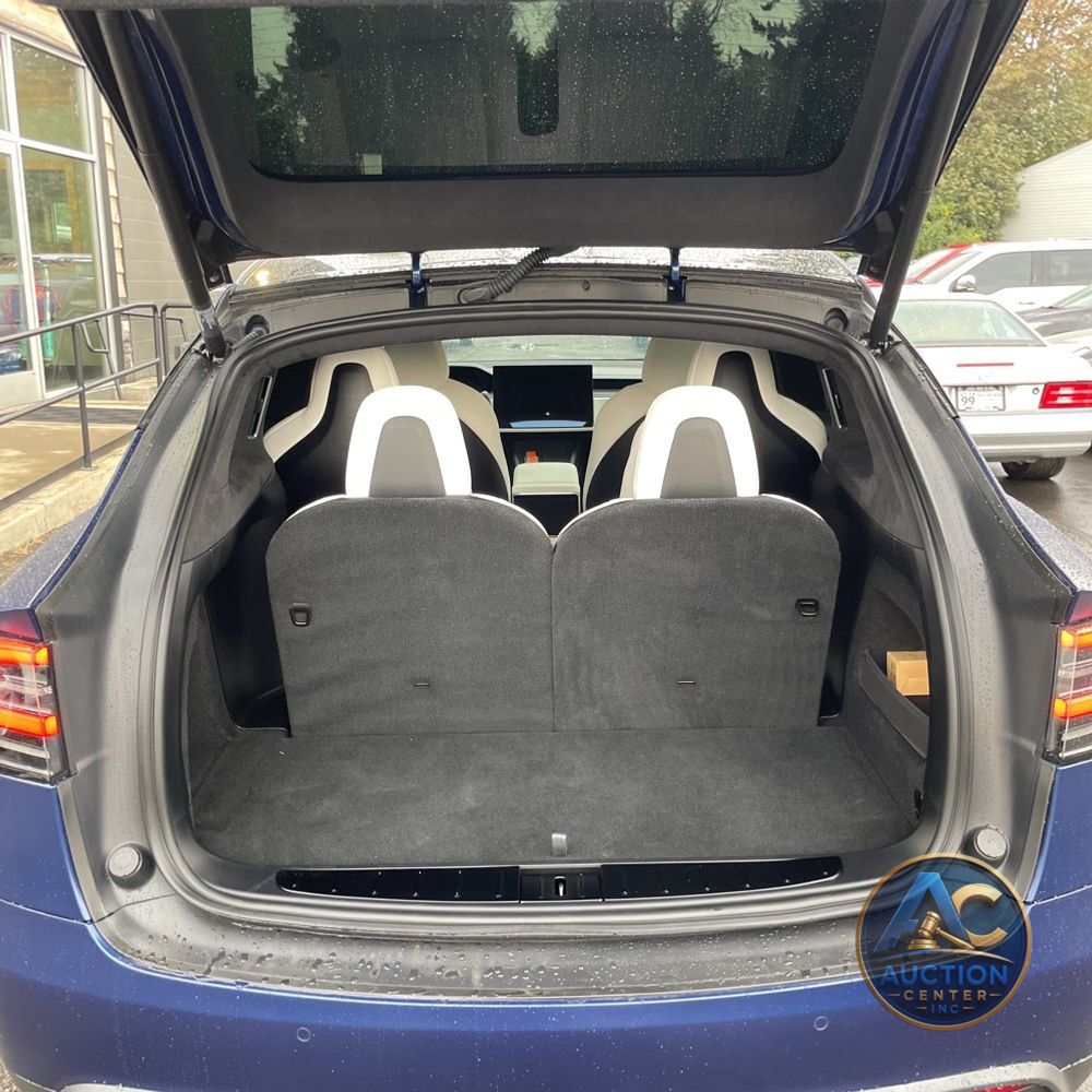 2022 Tesla Model X Plaid