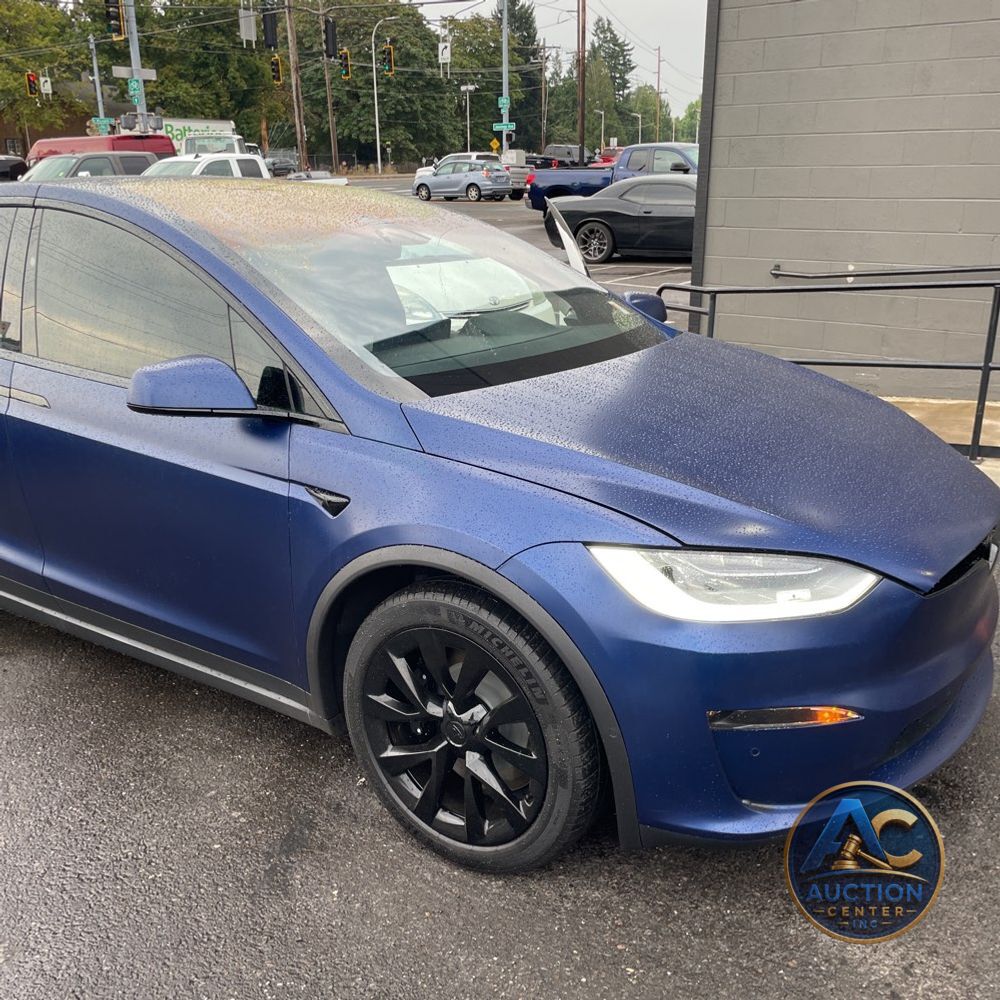 2022 Tesla Model X Plaid