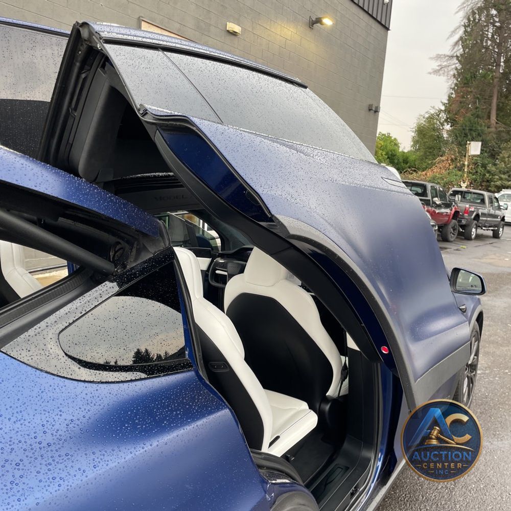 2022 Tesla Model X Plaid