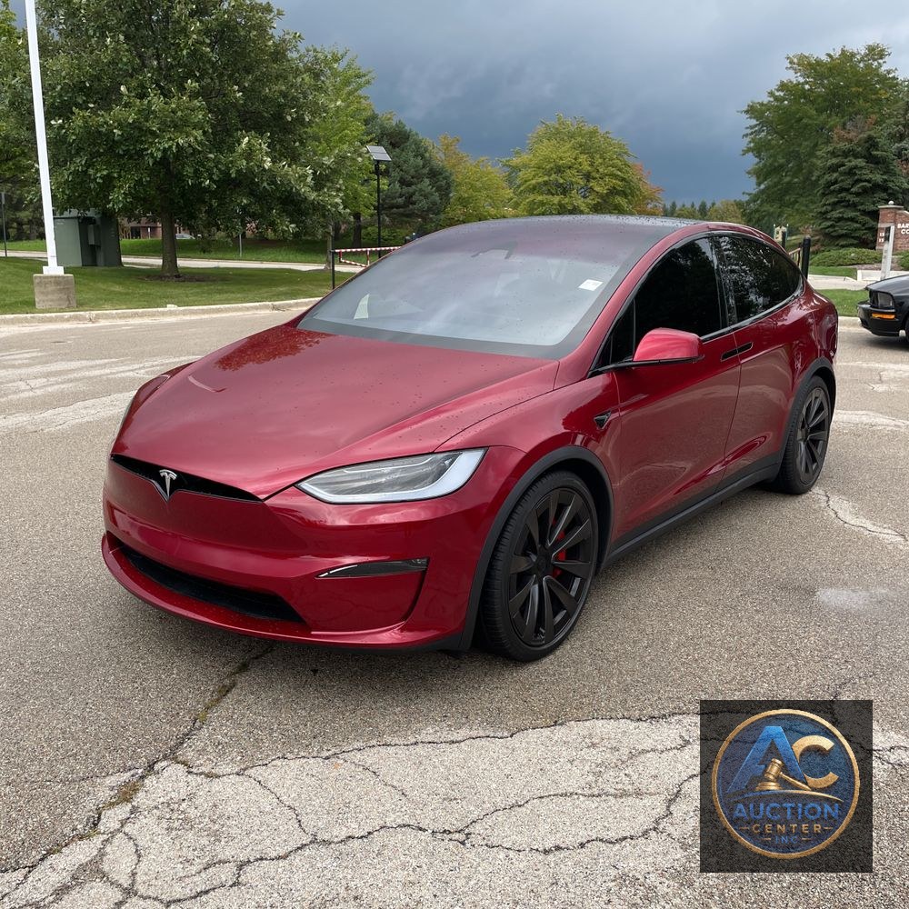 2023 Tesla Model X Plaid