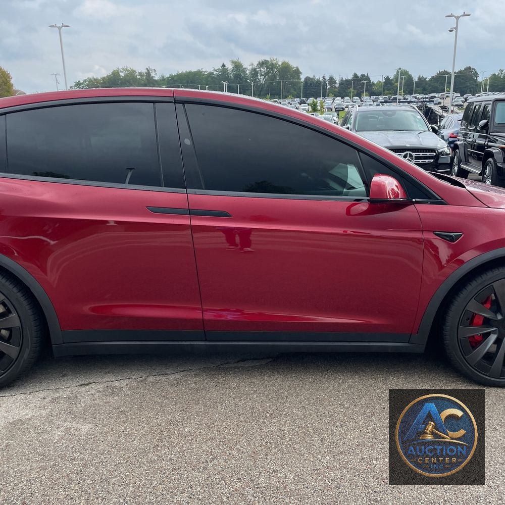 2023 Tesla Model X Plaid