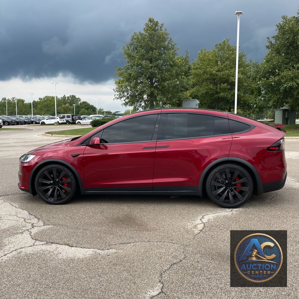 2023 Tesla Model X Plaid