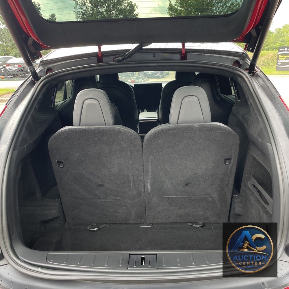 2023 Tesla Model X Plaid