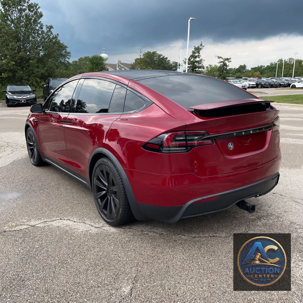 2023 Tesla Model X Plaid