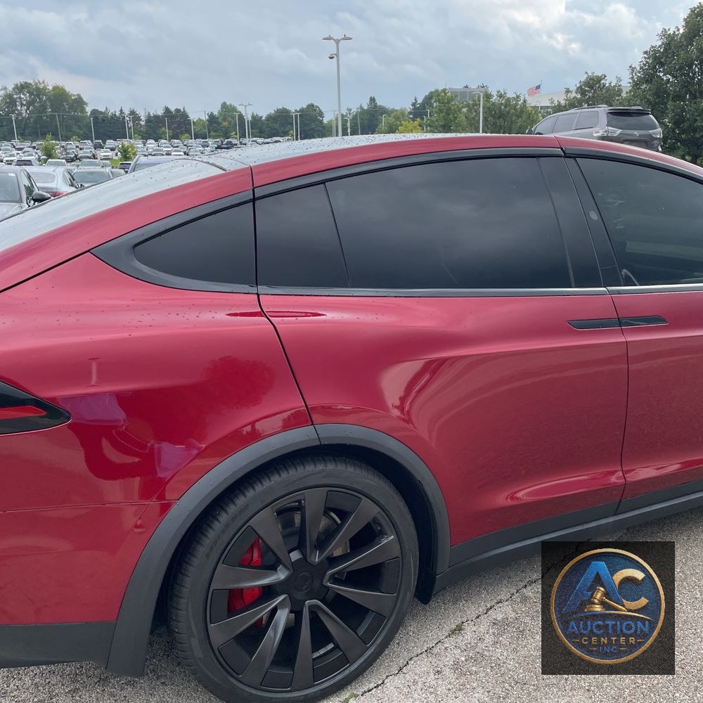 2023 Tesla Model X Plaid