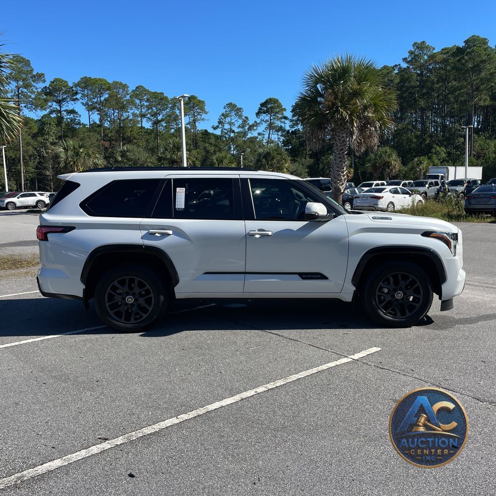 2024 Toyota Sequoia Platinum