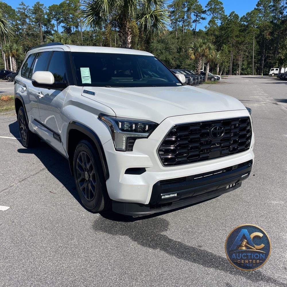 2024 Toyota Sequoia Platinum