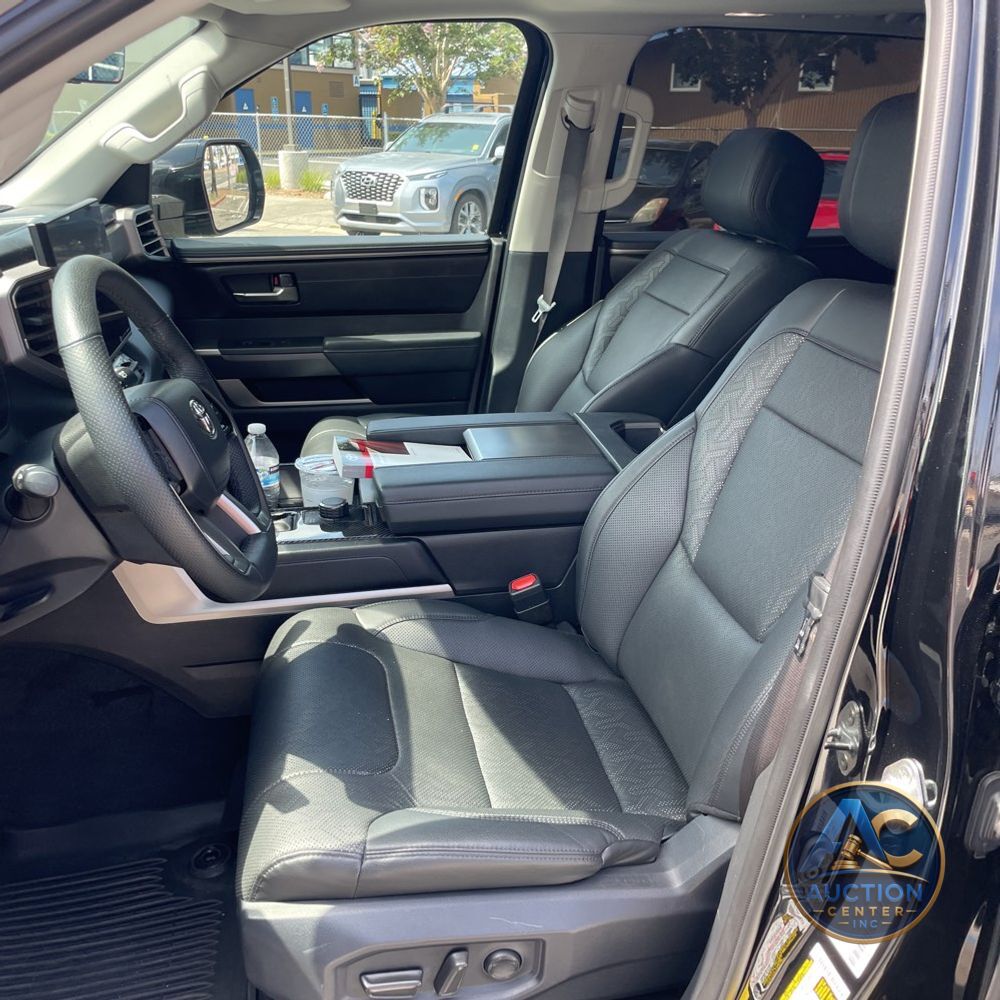 2023 Toyota Sequoia SR5