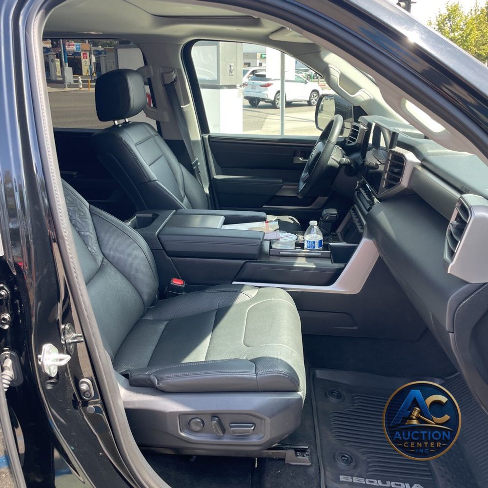 2023 Toyota Sequoia SR5