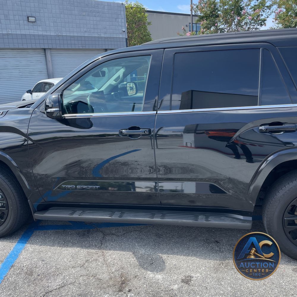 2023 Toyota Sequoia SR5