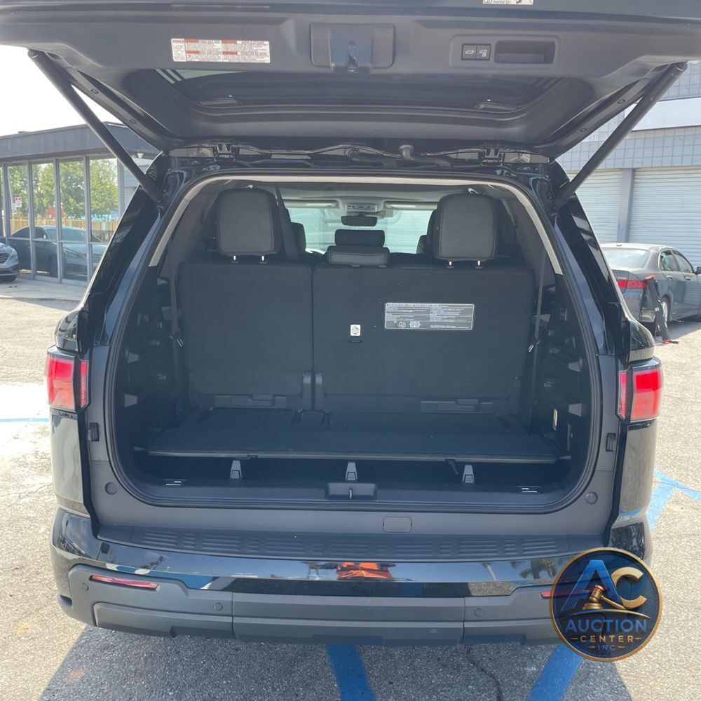 2023 Toyota Sequoia SR5