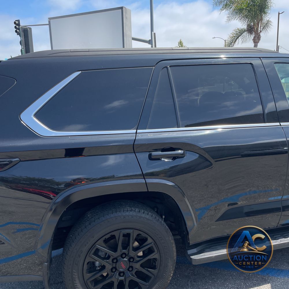 2023 Toyota Sequoia SR5